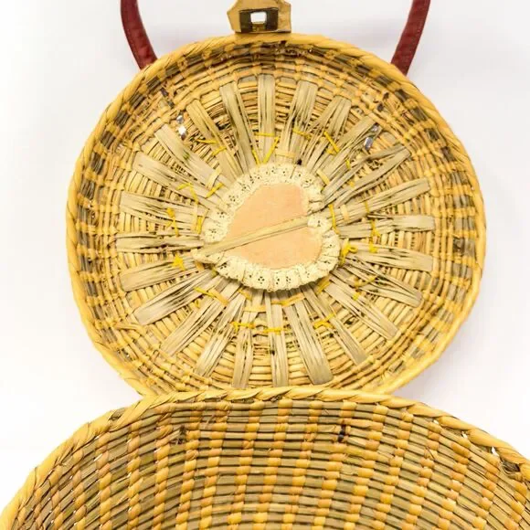 Vintage Woven Straw Sewing Basket Floral Lid Leather Handle Round Boho Bag - Picture 9 of 11